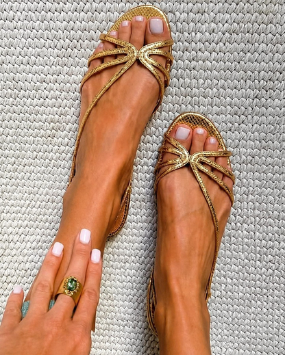Sandalias Doradas Elegantes
