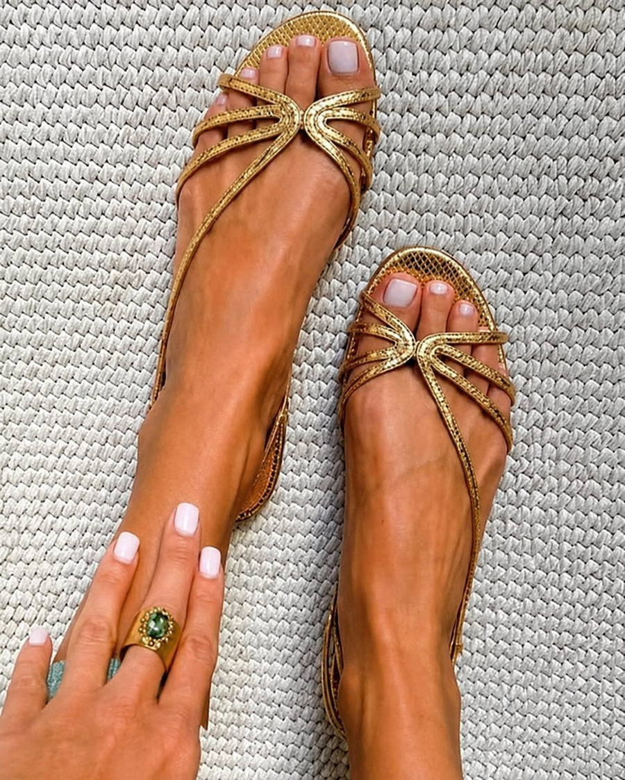 Sandalias Doradas Elegantes