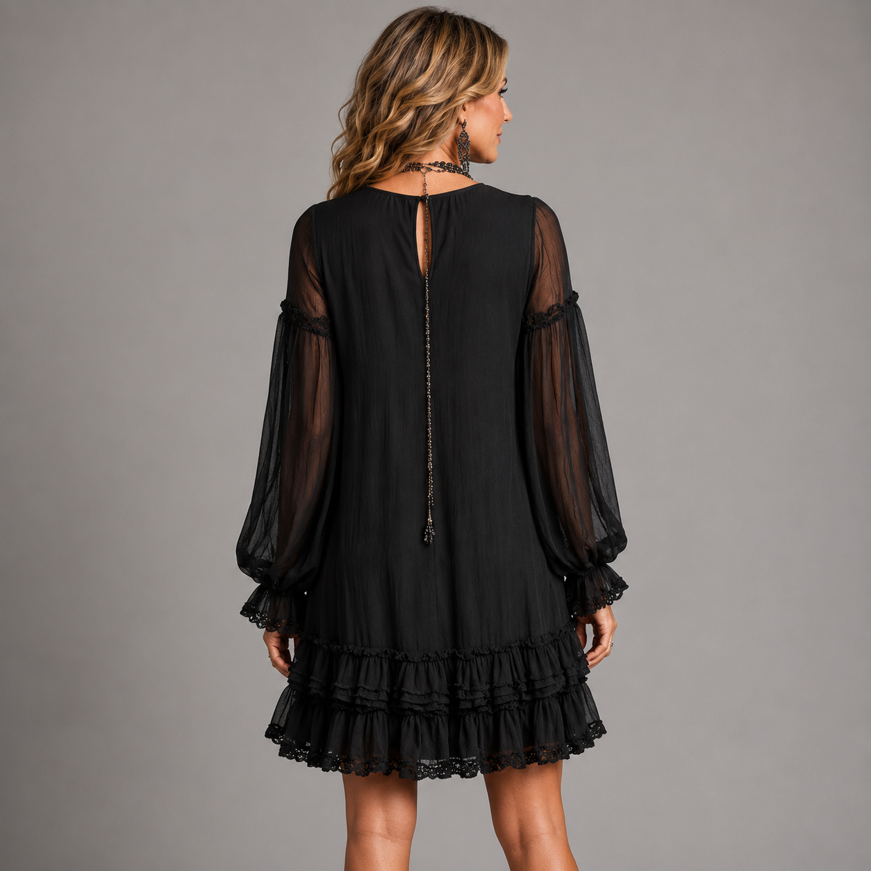 Vivian - Elegant Mini Dress