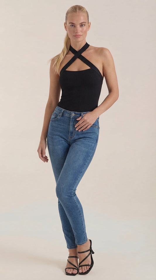Top Halter Brianna con tirantes entrecruzados